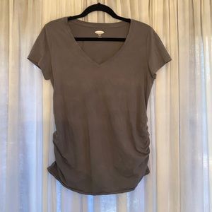 Old Navy Gray Maternity Shirt Size Large Never Worn